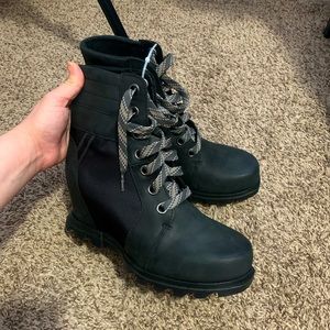 Black Sorel wedge booties